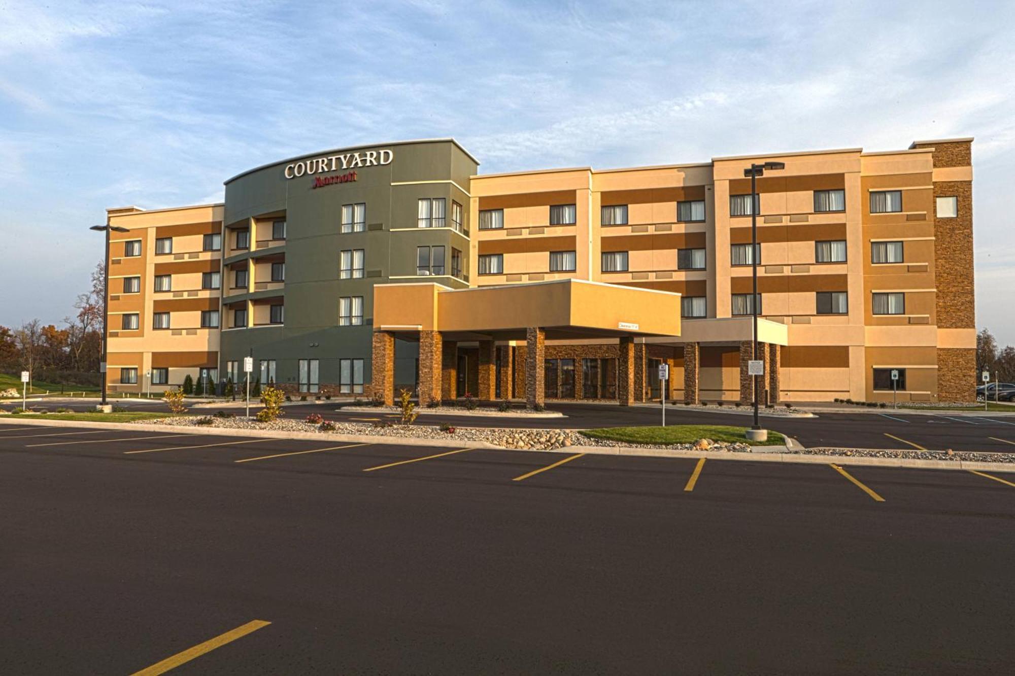 Courtyard By Marriott Battle Creek